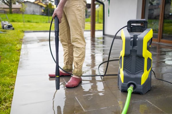 Porch Pressure Washing in Loveland