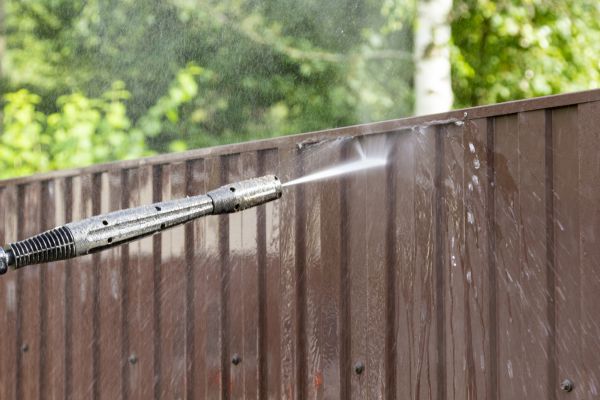 Vinyl Fence Cleaning in Loveland