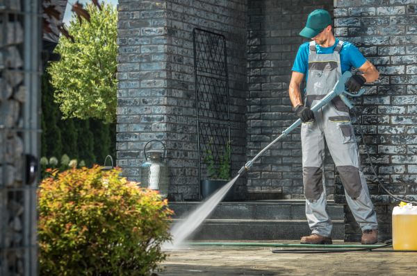 Outside House Cleaning in Loveland