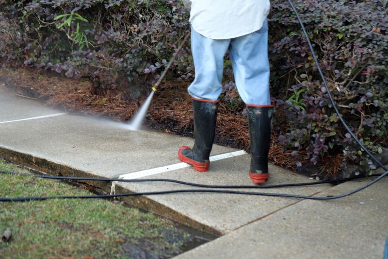 Sidewalk and Pavement Powerwashing
